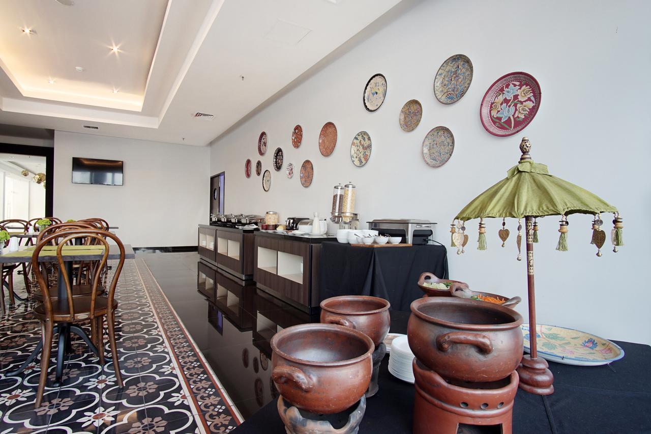Malioboro Prime Hotel Yogyakarta Extérieur photo